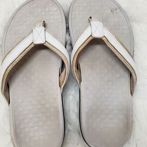 SOLD!!!Vionic sandals